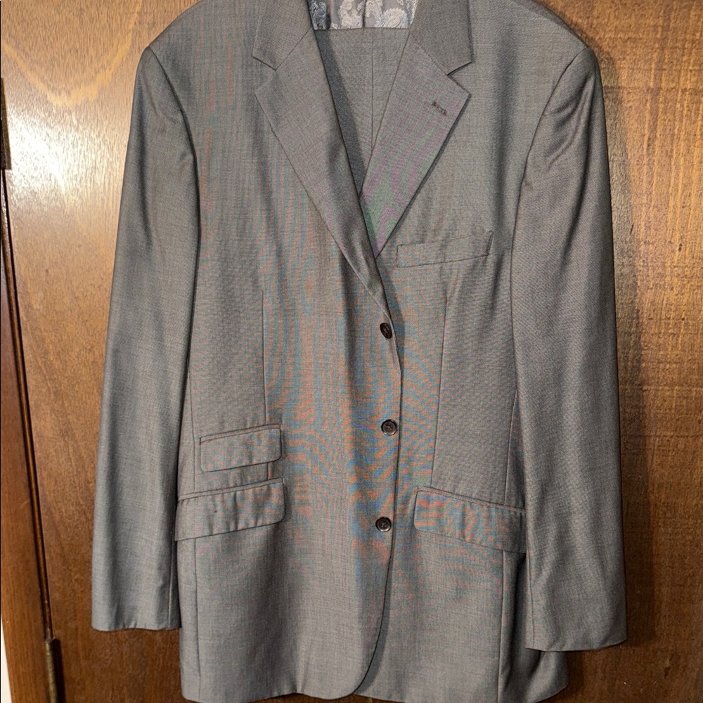 Men's Classic Gray Single-Breasted Blazer
